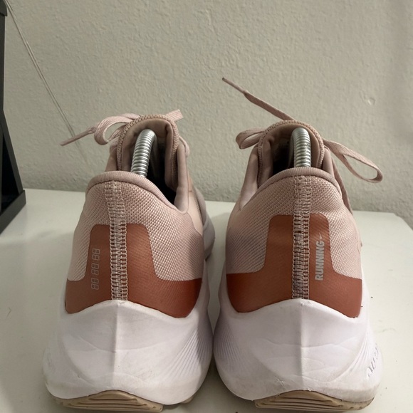 Nike Women's Blush and Gold Athletic Shoes - Picture 3 of 7